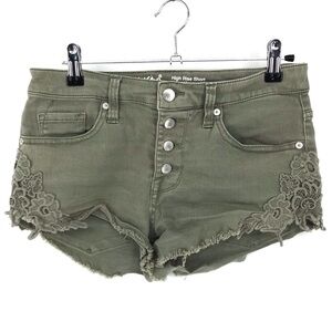 Massimo‎ Button Fly Cutoff Green Shorts w/ Lace Size 4/27